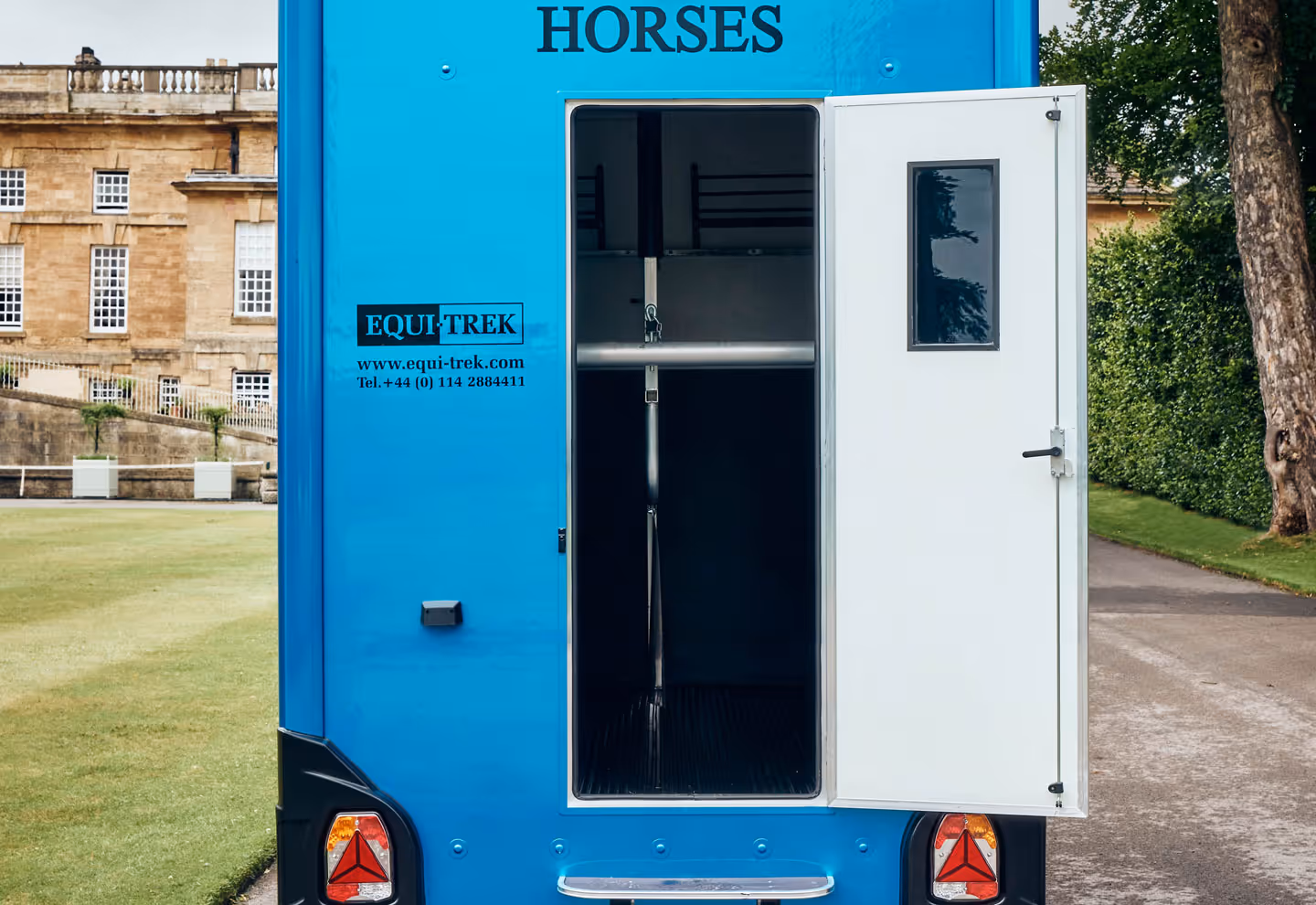 Equi-Trek Night-Treka Horse Trailer