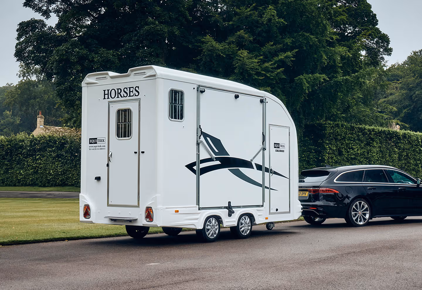 Equi-Trek Day-Treka Horse Trailer
