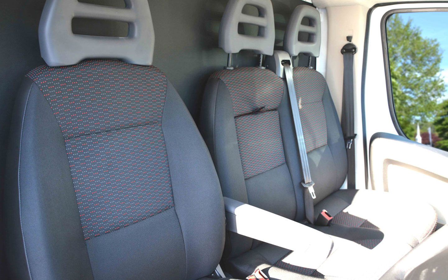 Equi-Trek Sonic 3500kg Horsebox 