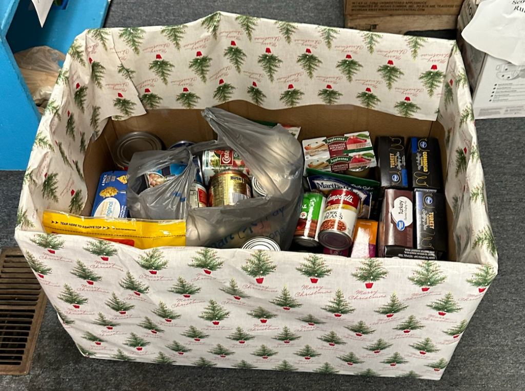 LHM Annual Holiday Food Drive