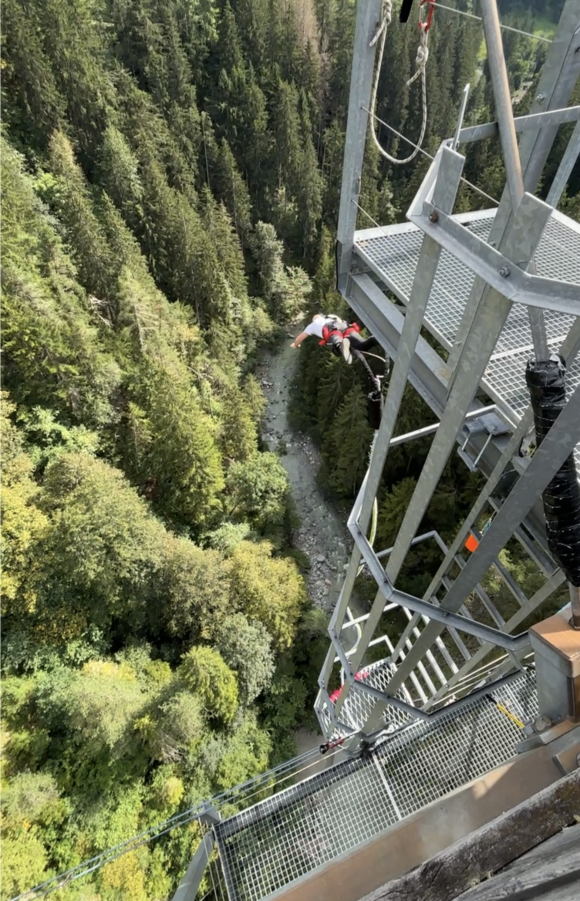 Andreas beim Bungee Jumping