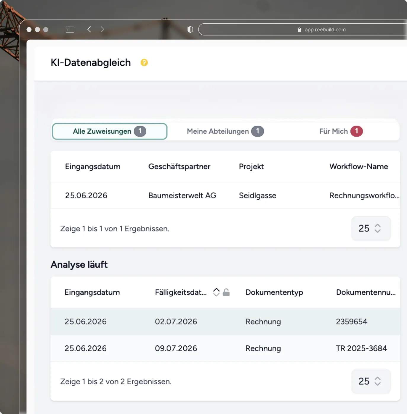 Software-Oberfläche zeigt KI-Datenabgleich mit Eingangsdatum, Geschäftspartner, Projekt und Workflow-Name.