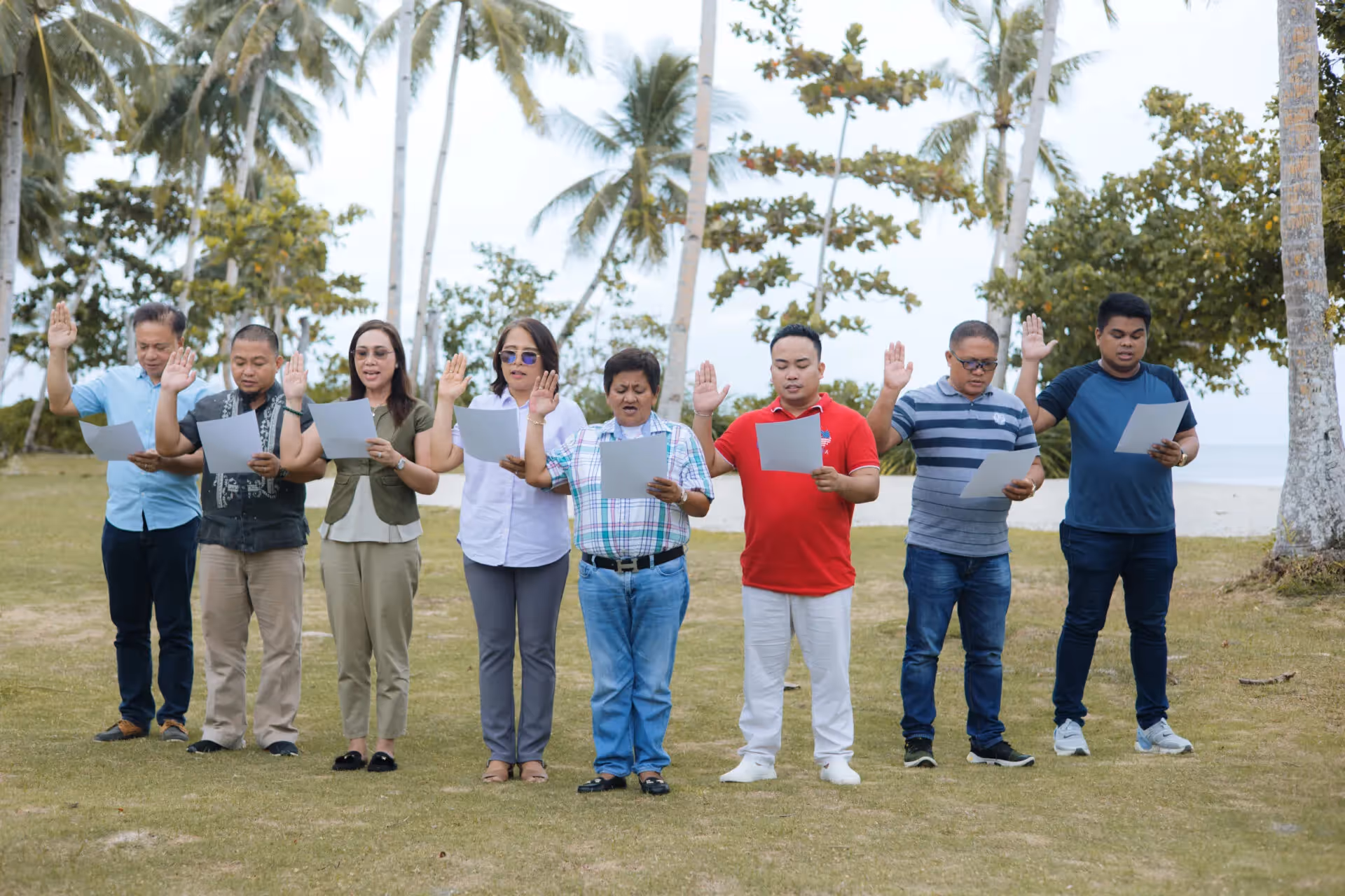 Mayor Alfredo Coro Jr of Del Carmen, Philippines, shares his passion for locally-led conservation with others through his membership with the Coastal500.