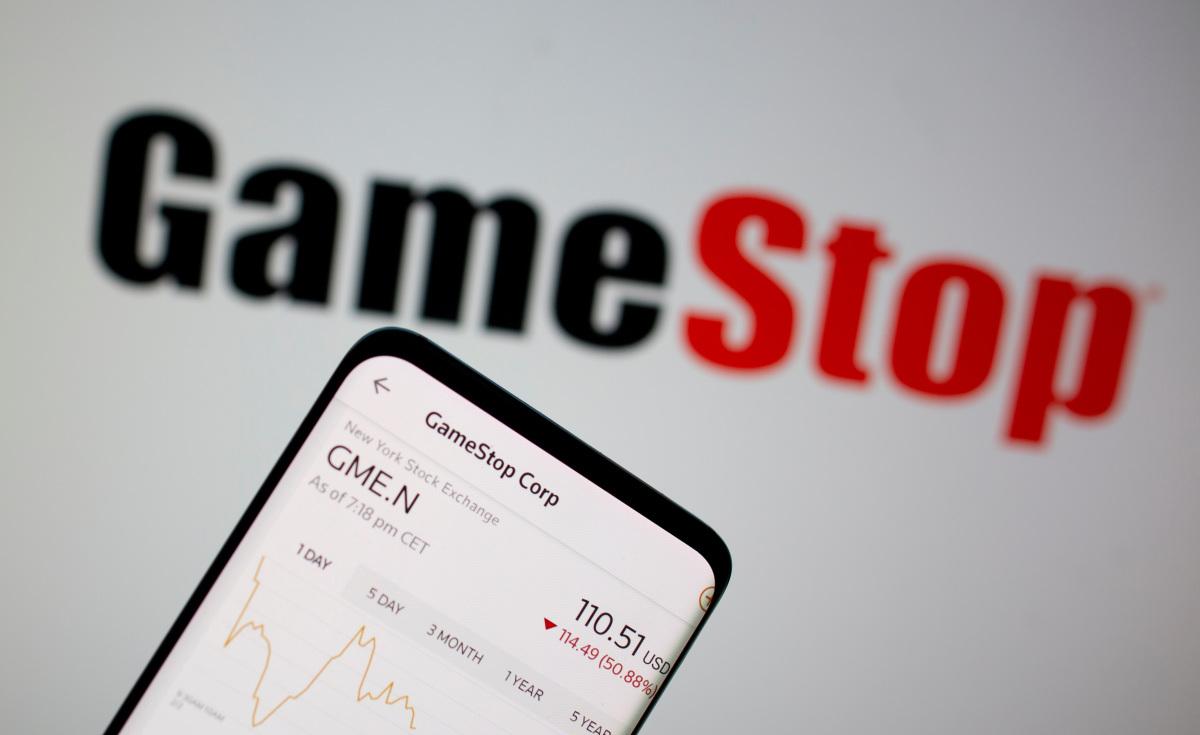 GameStop Stock Down Nearly 18% in a Month as $1. 4 Billion Debt Swap Sparks Dilution Fears and eBay Bid Doubts