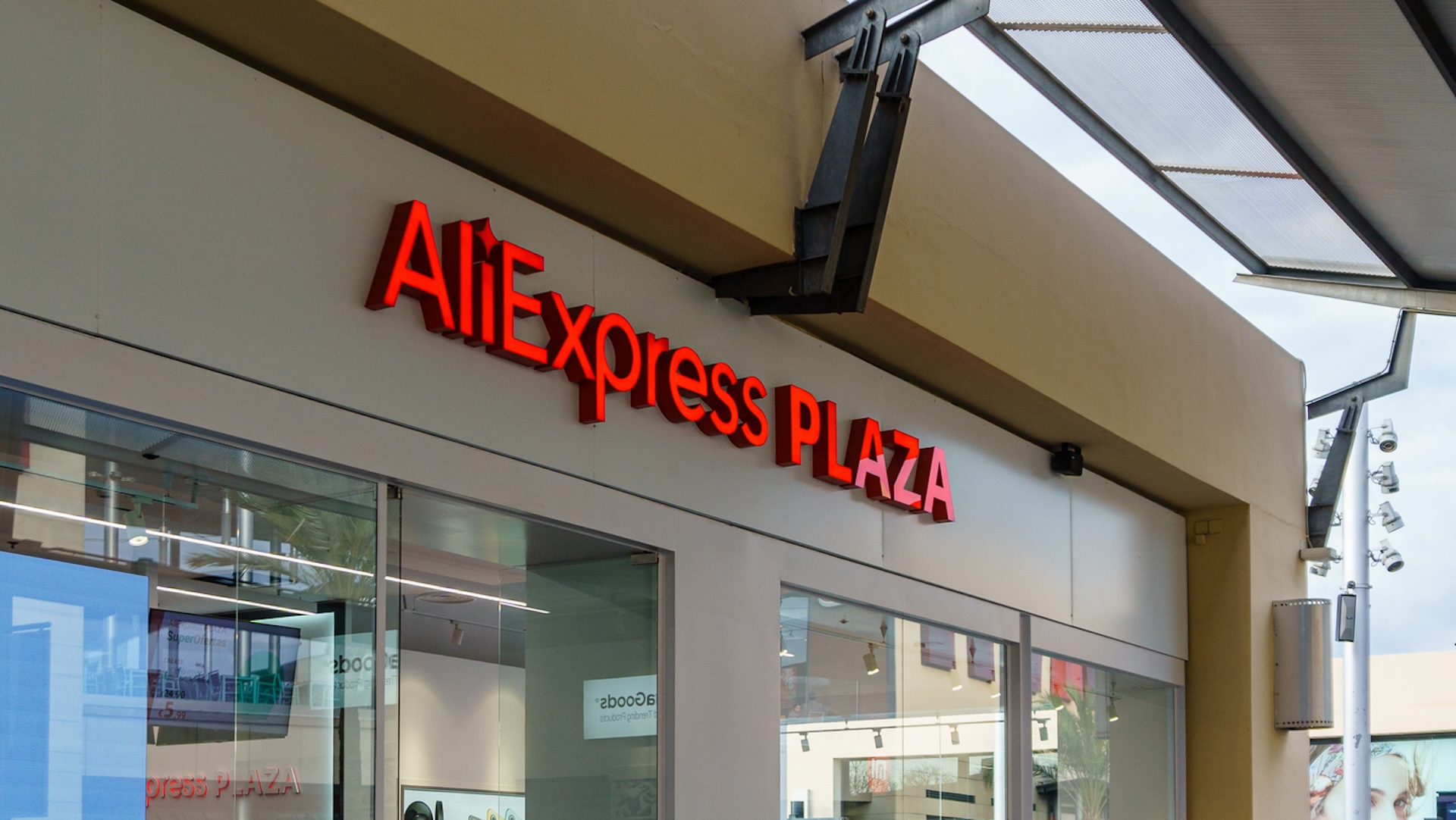 AliExpress caught fingerprinting visitors after researcher's headphones kept cutting out