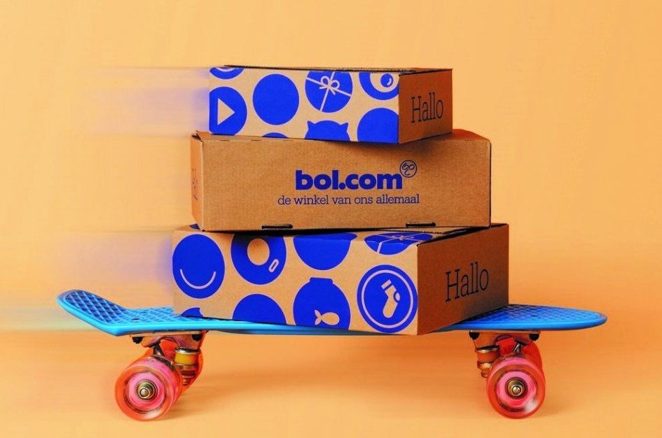 ECDB: Bol widens lead over Amazon. nl