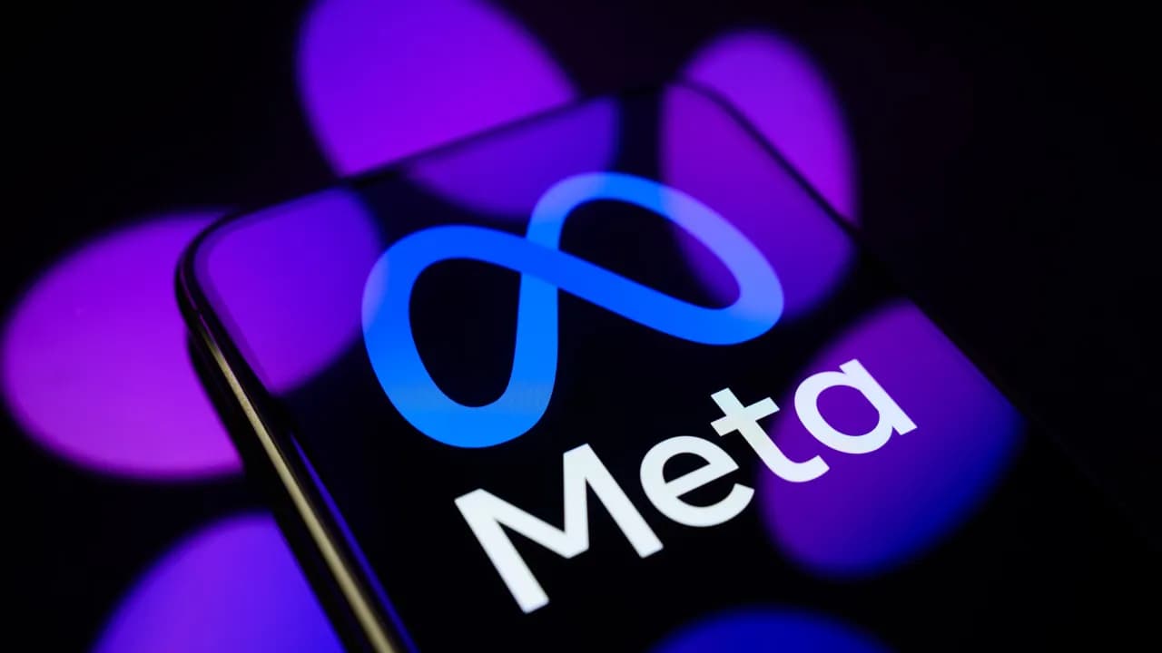 META Stock Set For Best Day In 13 Months On Muse Popularity As Amazon Moves to Block It