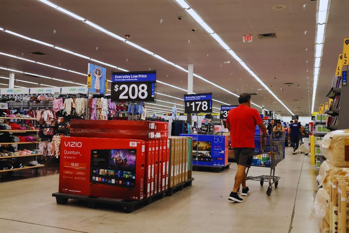 Is This Minnesota Store Really The World's Worst Walmart?
