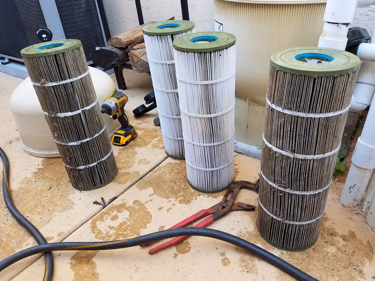 Encinitas pool maintenance.