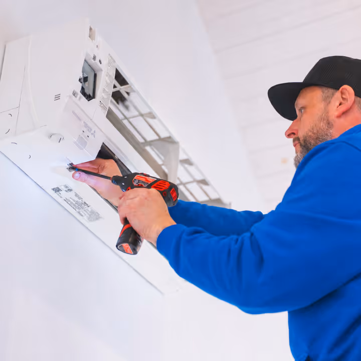 Technicien en entretien et nettoyage de systèmes de ventilation