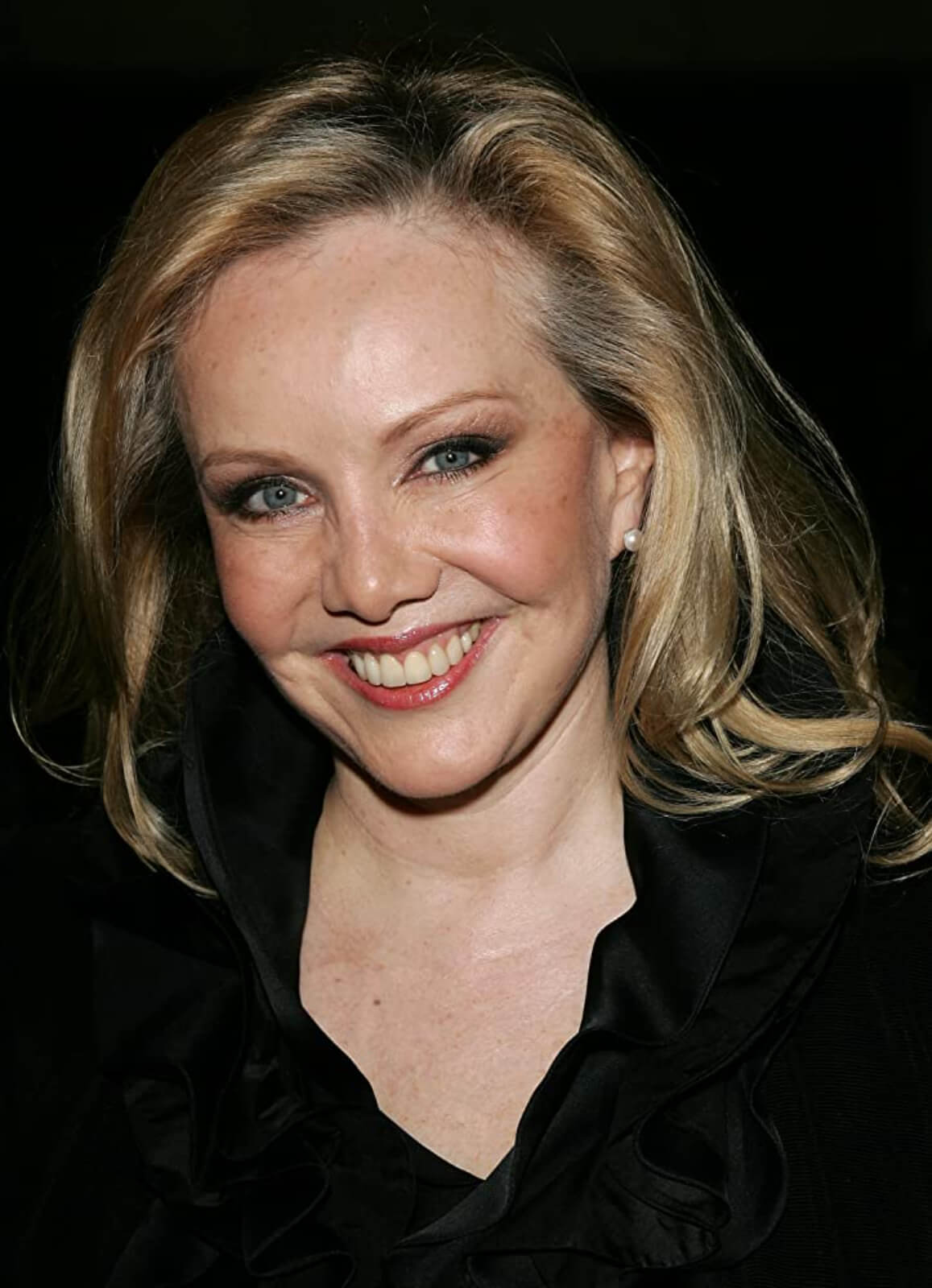 Headshot of Susan Stroman, dressed in black.