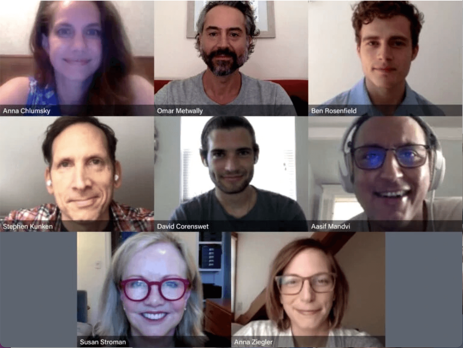 The company of 8 cast and creatives meet and rehearse on Zoom. 