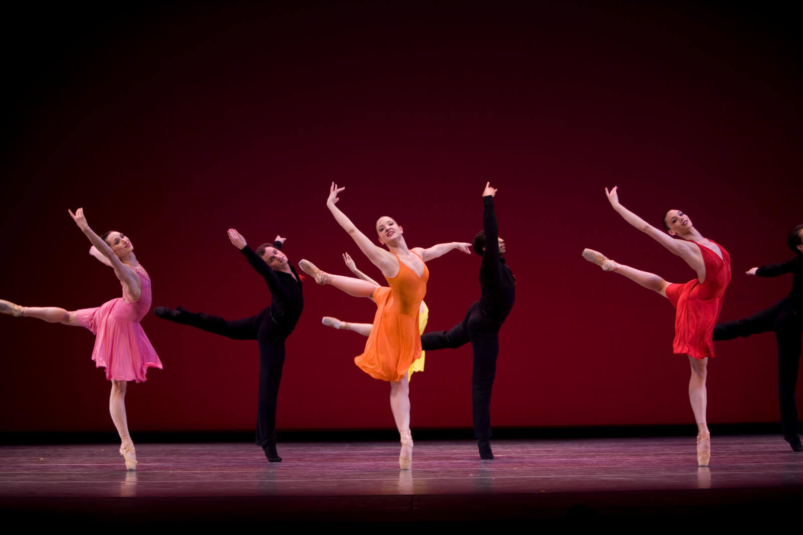Chalnessa Eames, Jordan Pacitti, Carrie Imler, Kiyon Gaines, and Kari Brunson in Take Five... More or Less.