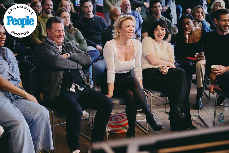 SMASH: Inside Rehearsals with People Magazine