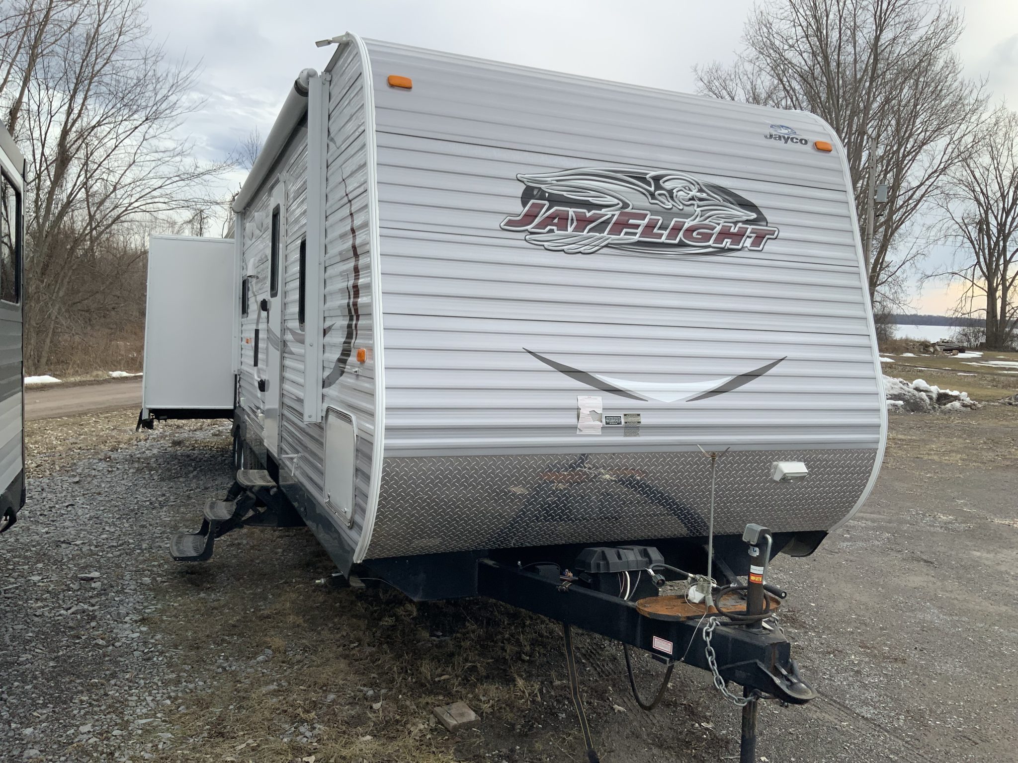 2014 JAYCO 32RLDS Preowned Certified includes 1 Yr (Global Gold) Warranty
