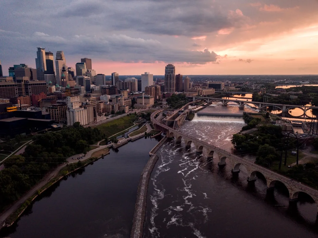 Minneapolis city photo - Web Tonic