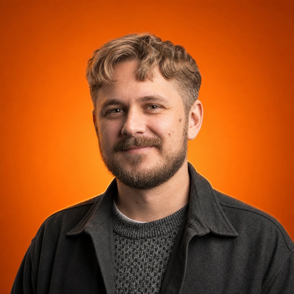 Stephan R., Graphic Designer