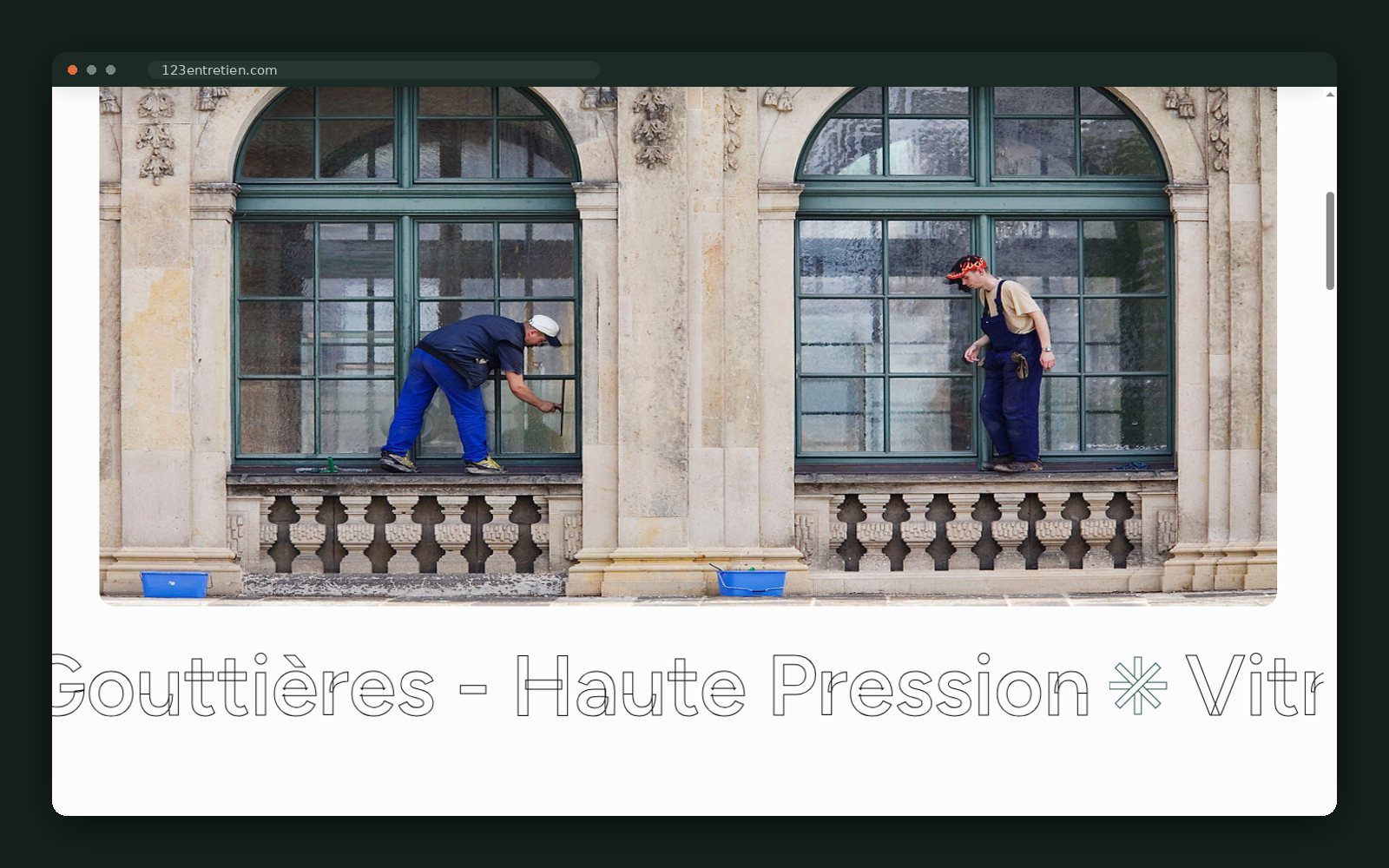 Field photography: washing a heritage facade