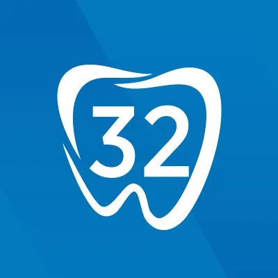 Marketing 32 Logo