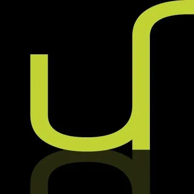 ummhumm creative studio Logo