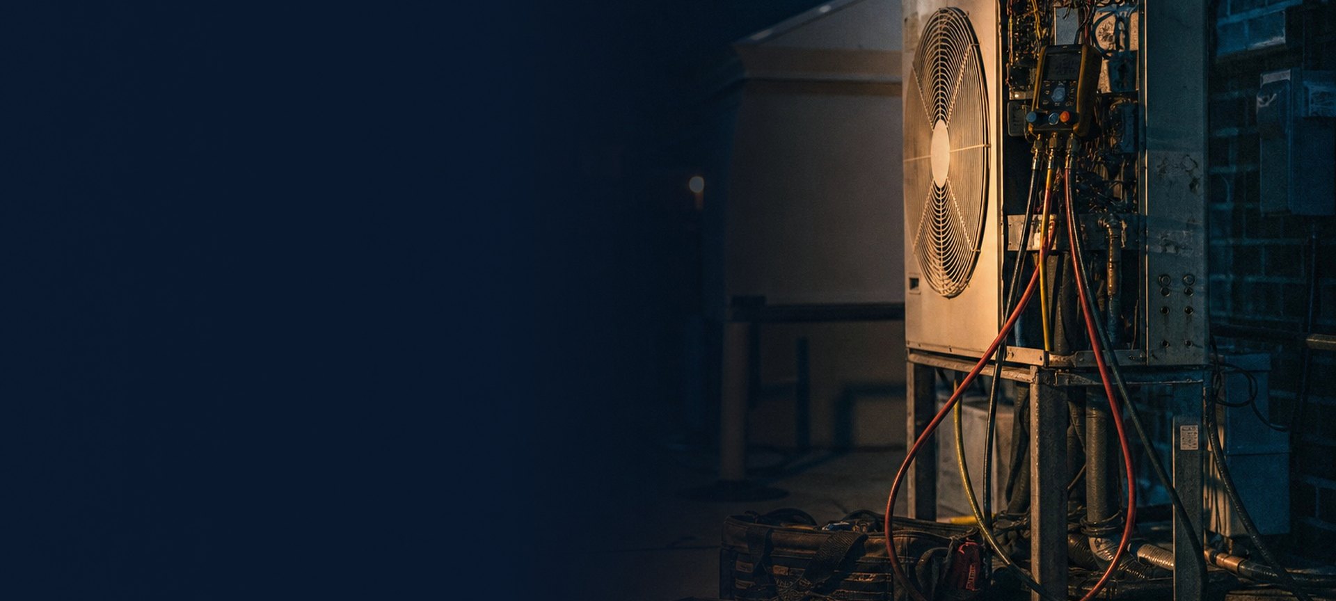 Confort Prestige technician installing a residential heating system