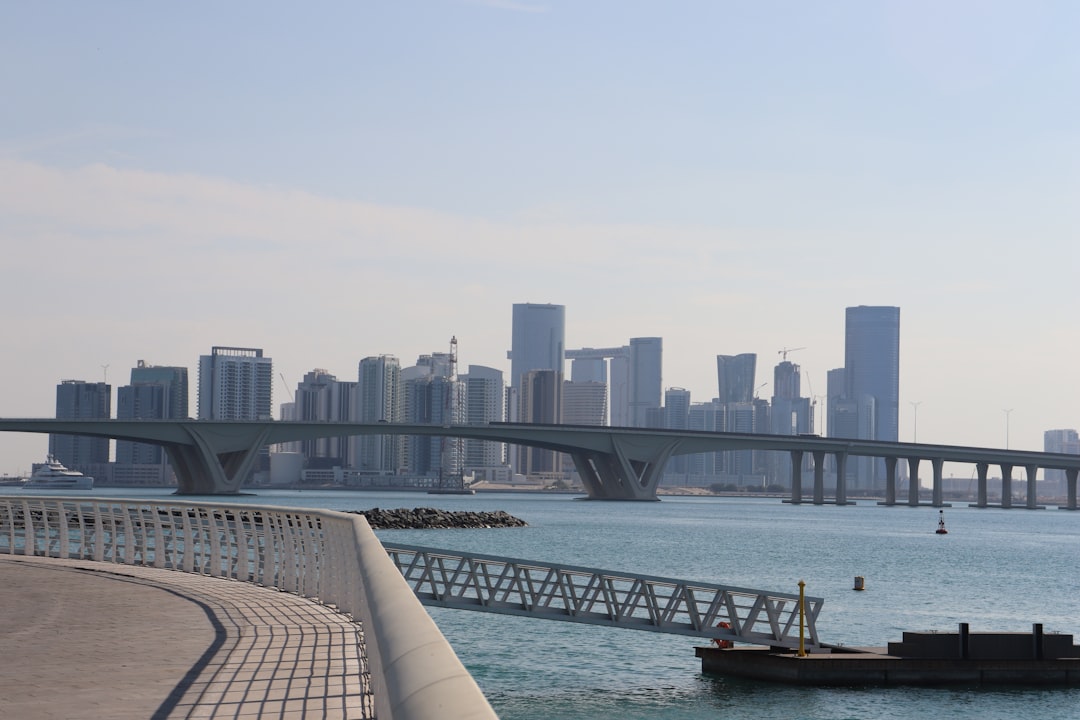 Abu Dhabi city photo — Web Tonic