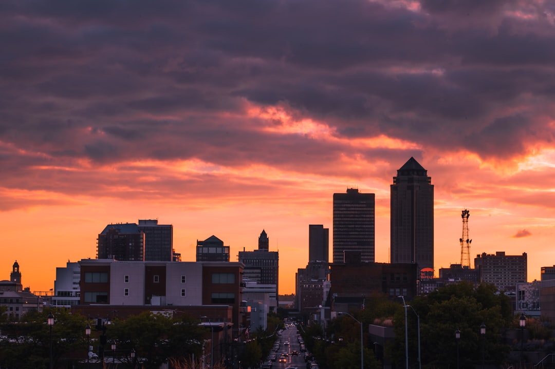 Des Moines city photo — Web Tonic