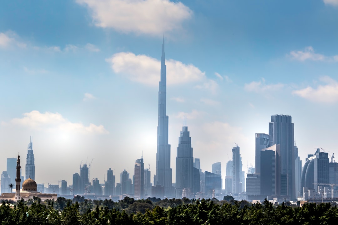 Dubai city photo — Web Tonic