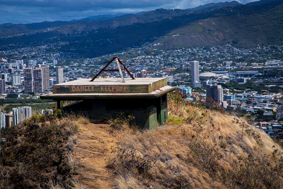 Honolulu city photo — Web Tonic