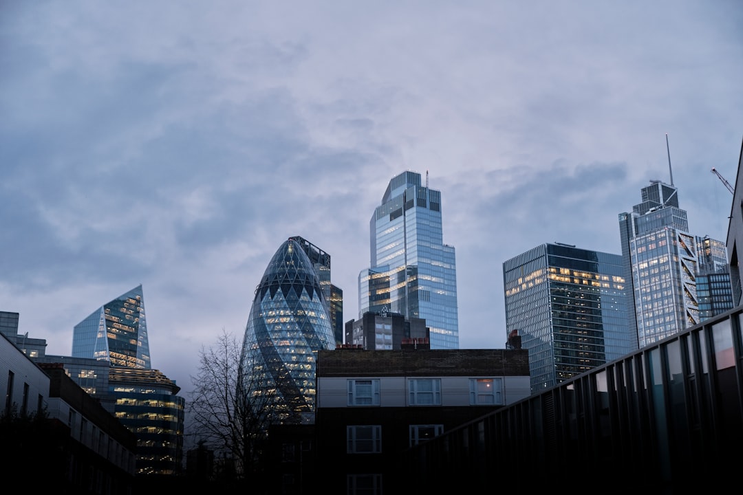 London city photo — Web Tonic