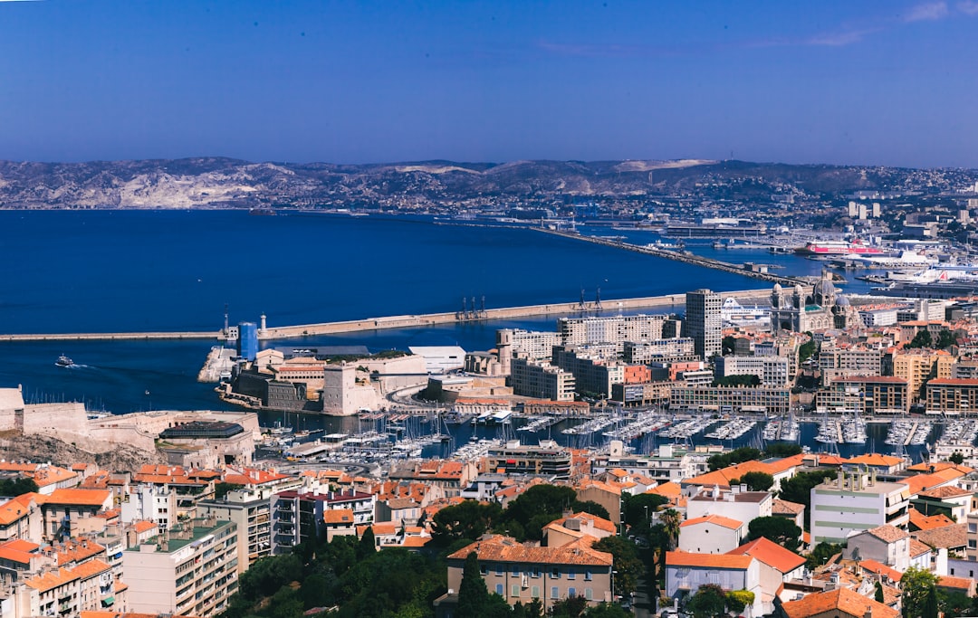Marseille city photo — Web Tonic