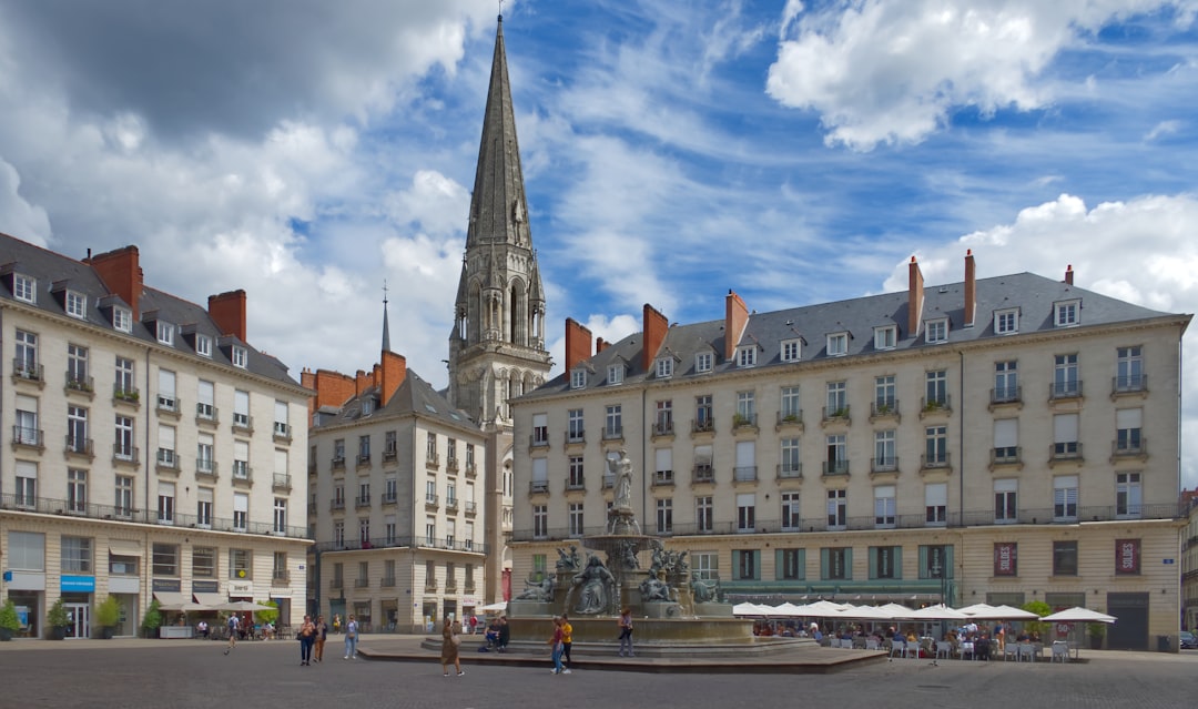 Nantes city photo — Web Tonic