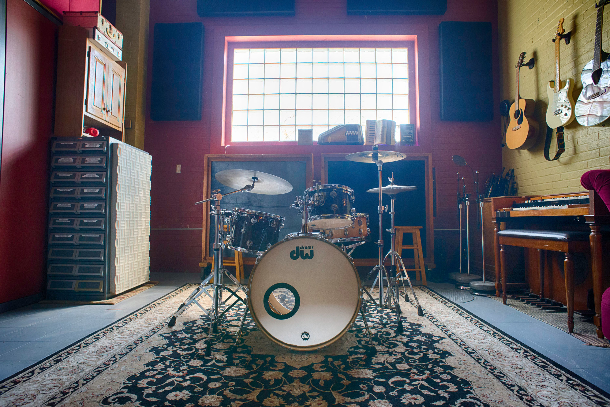 Minnehaha Recording Company Logo
