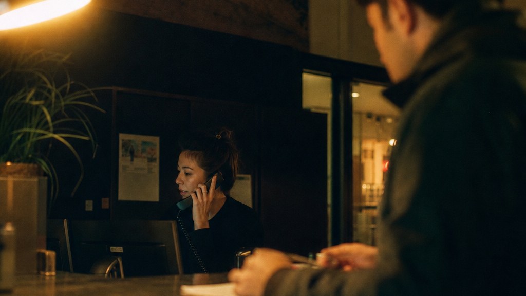 Speed of response at the desk decides what the visit was worth
