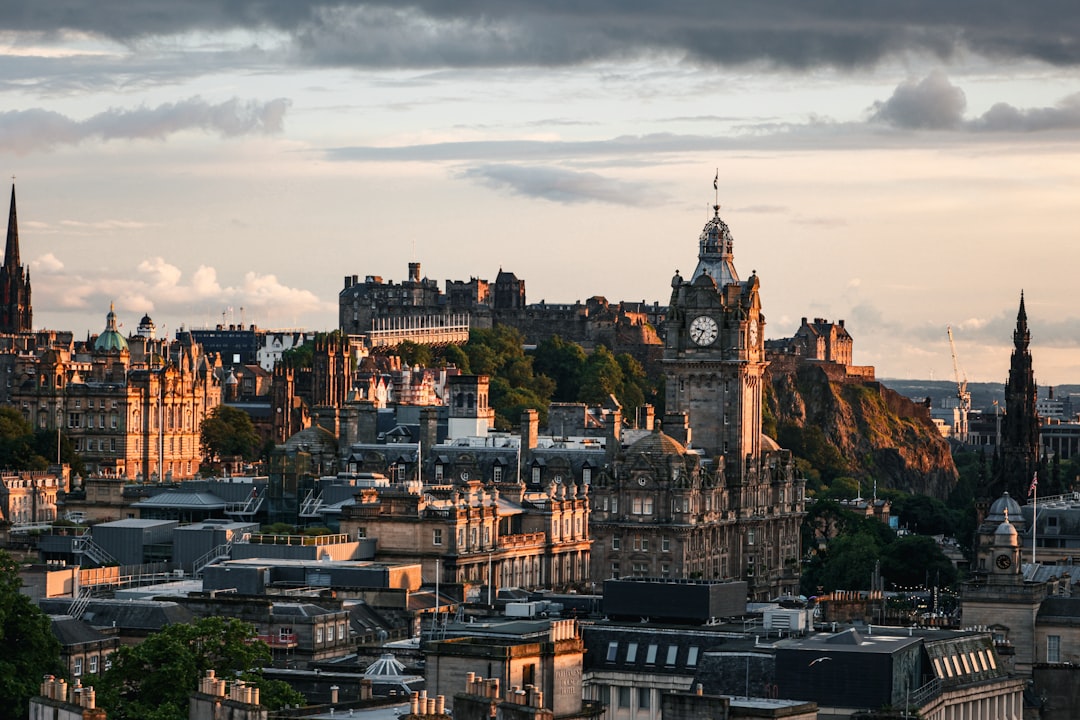 Edinburgh city photo — Web Tonic