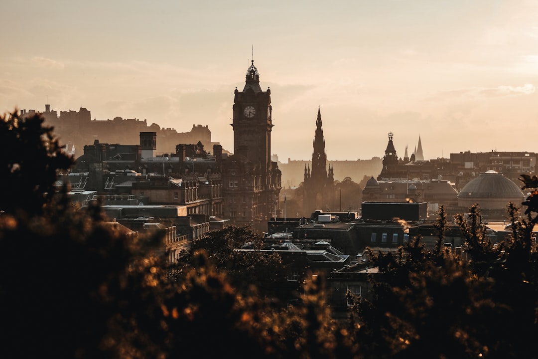 Edinburgh city photo — Web Tonic