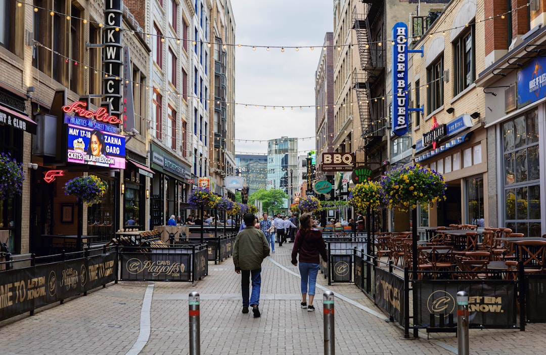 Leeds city photo — Web Tonic