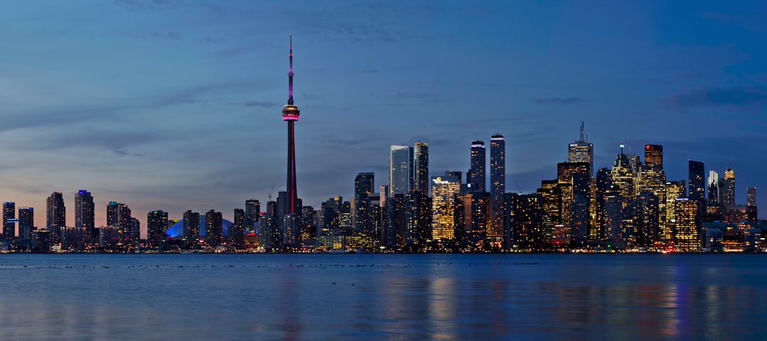 Toronto city photo — Web Tonic