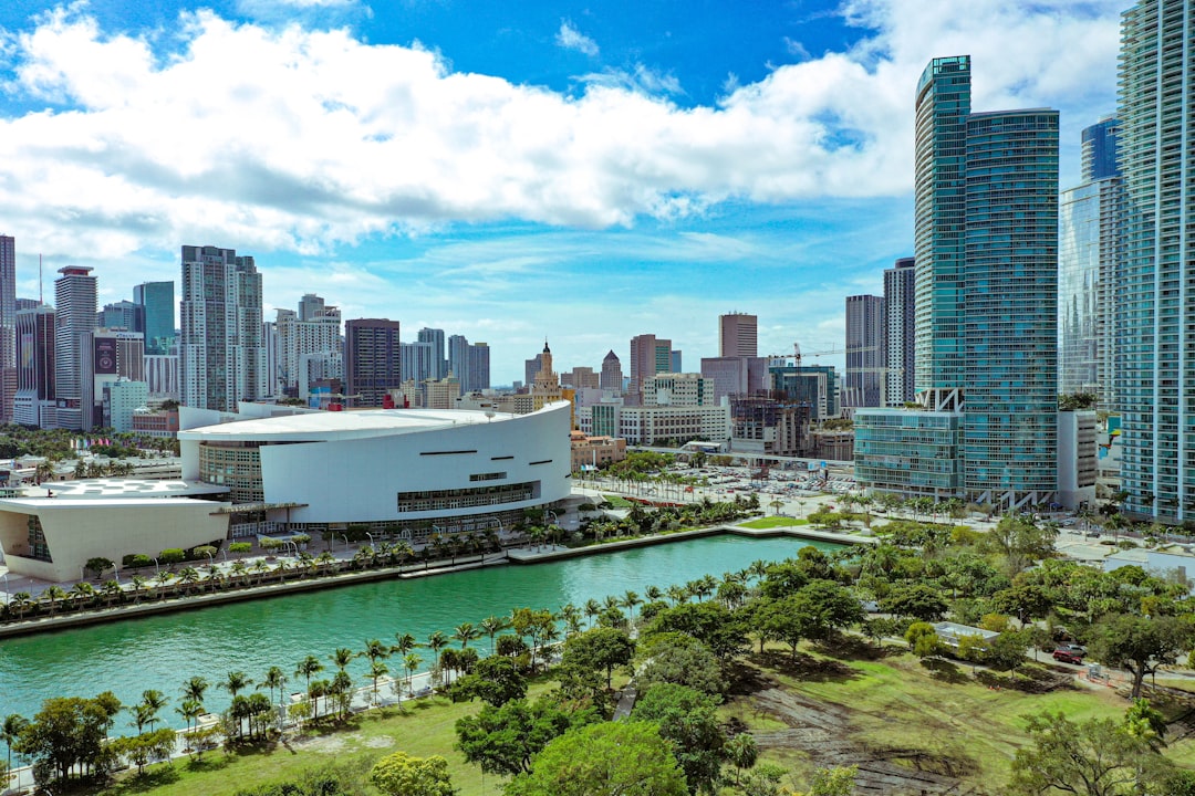 Miami city photo — Web Tonic