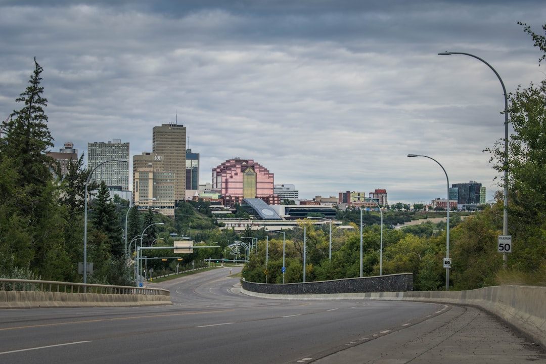 Edmonton city photo — Web Tonic
