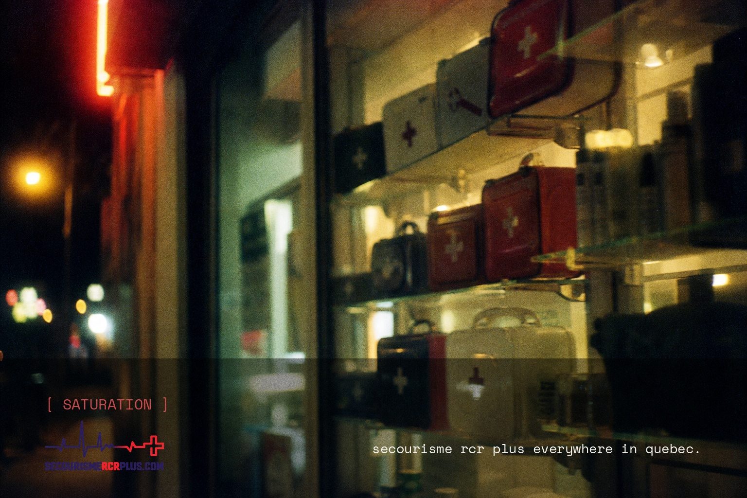 Secourisme RCR Plus brand campaign image, night scene shot on film