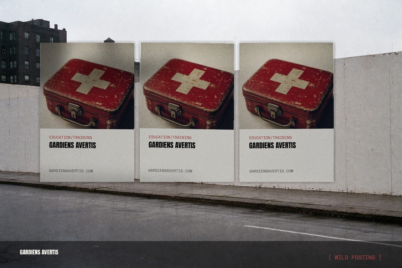 Mur d'affichage sauvage de la campagne