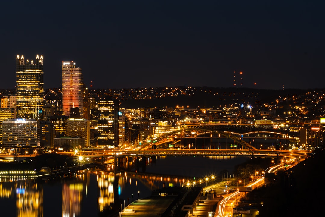 Pittsburgh city photo — Web Tonic