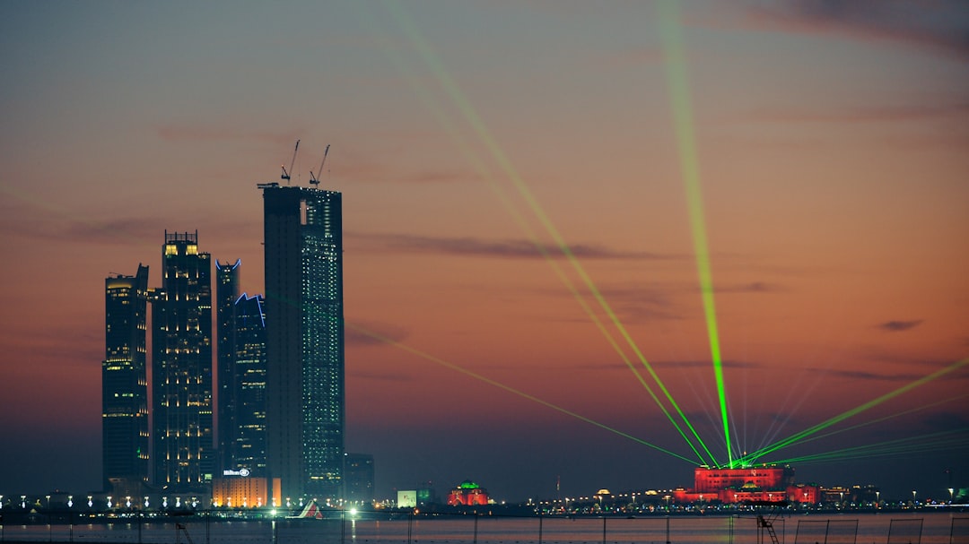 Abu Dhabi city photo — Web Tonic