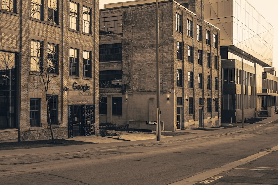 Kitchener city photo — Web Tonic