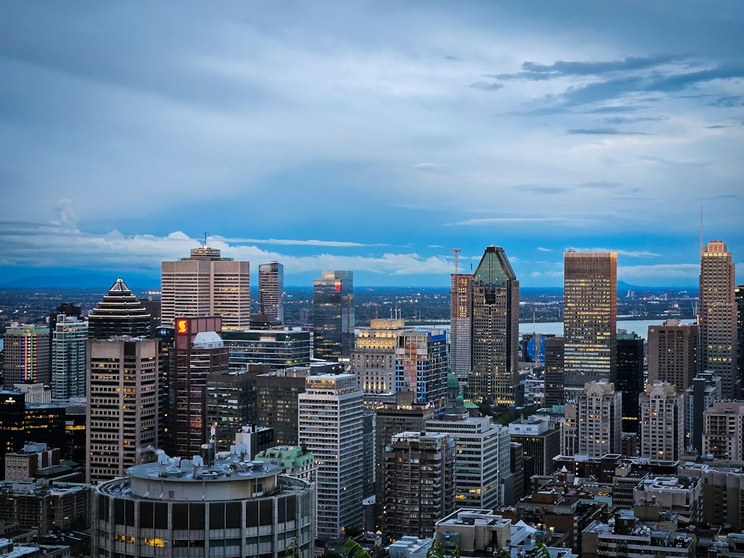 Montreal city photo — Web Tonic