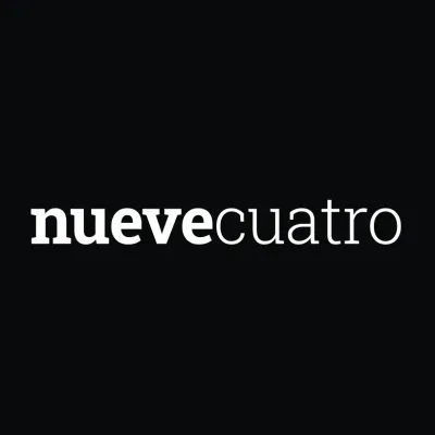 nuevecuatro Logo