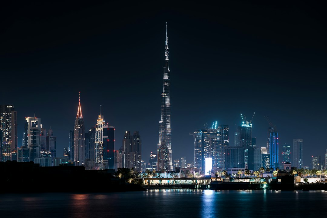 Dubai city photo — Web Tonic