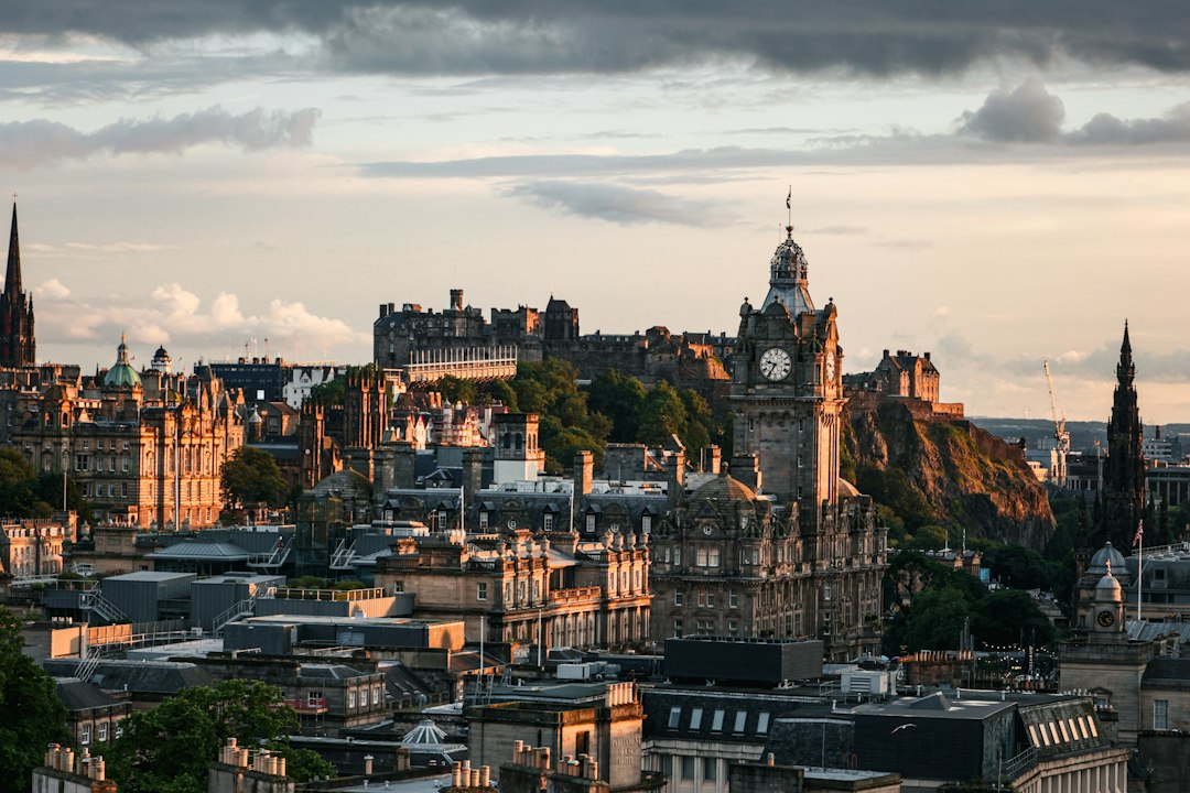Edinburgh city photo — Web Tonic