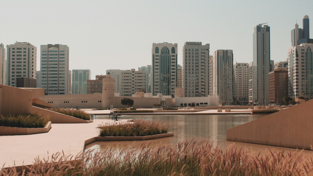 Abu Dhabi city photo — Web Tonic